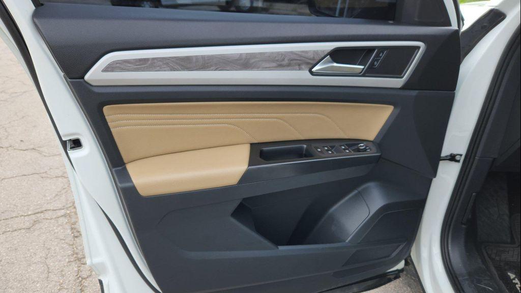 used 2022 Volkswagen Atlas Cross Sport car, priced at $18,275