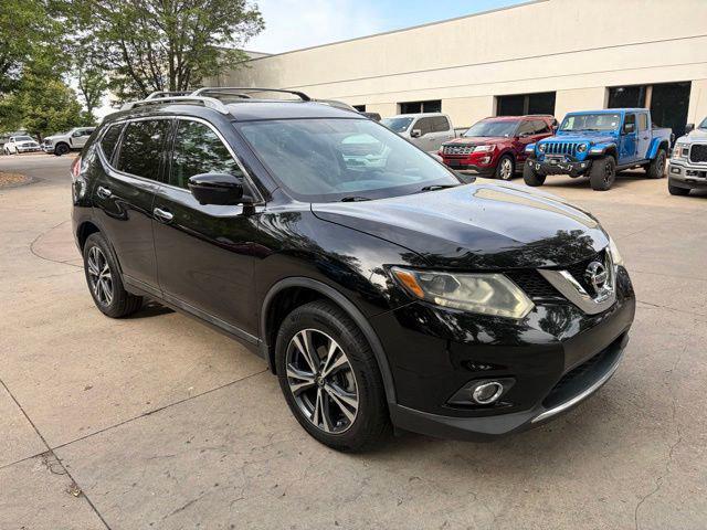 used 2016 Nissan Rogue car, priced at $14,186
