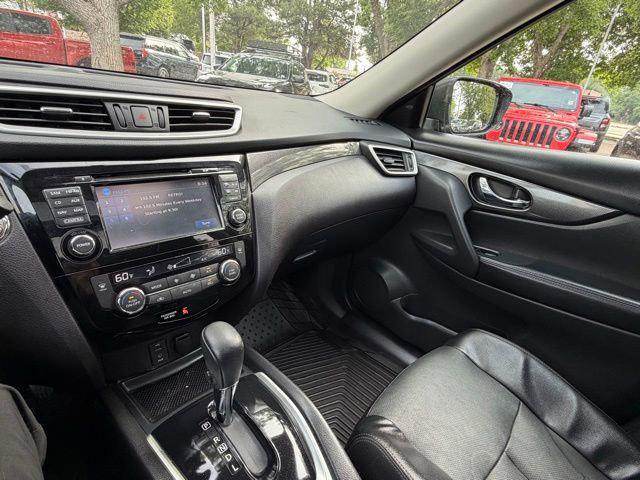 used 2016 Nissan Rogue car, priced at $14,186