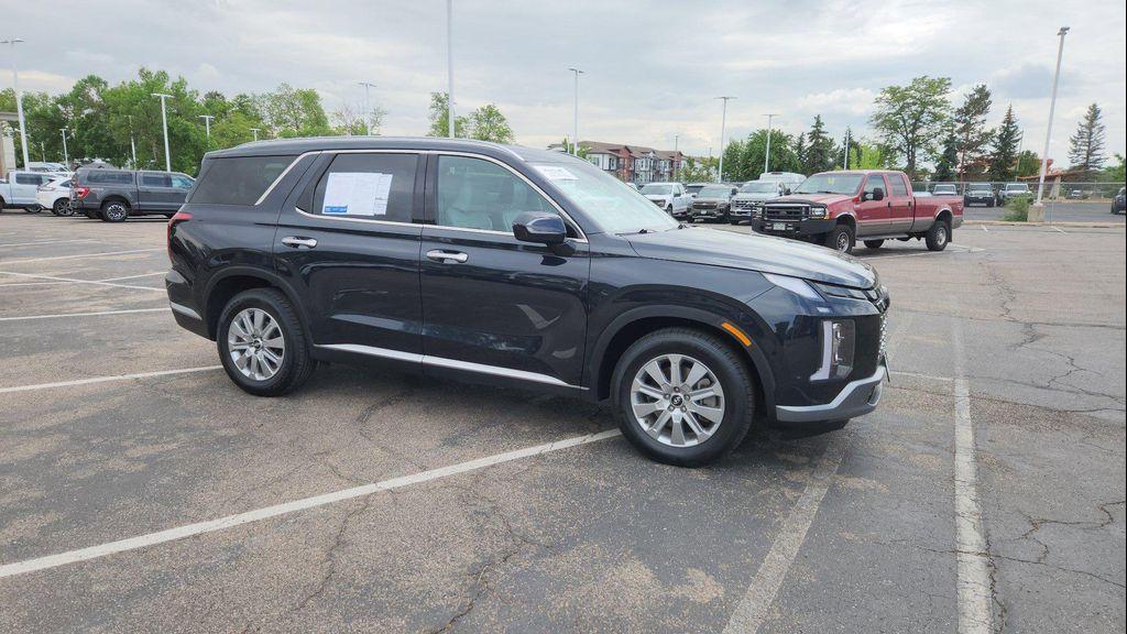 used 2025 Hyundai Palisade car, priced at $33,050