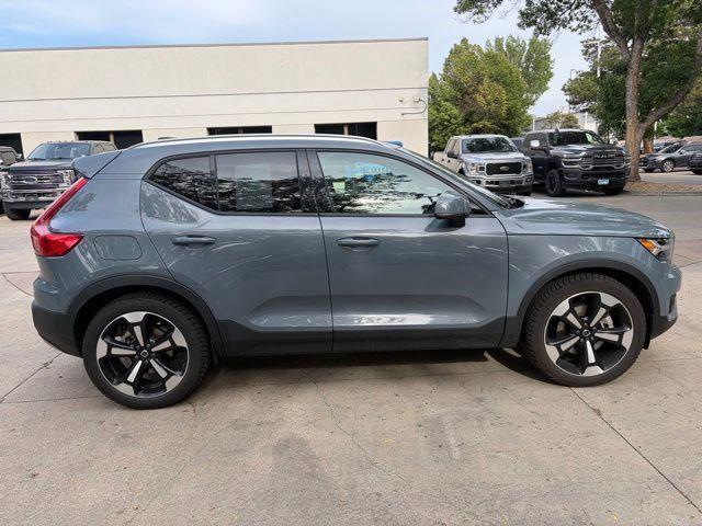 used 2020 Volvo XC40 car, priced at $25,620