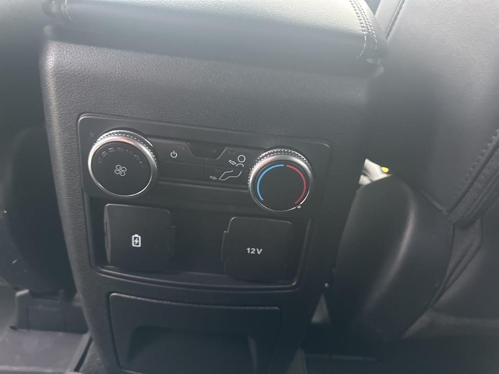 used 2022 Ford Explorer car, priced at $28,000