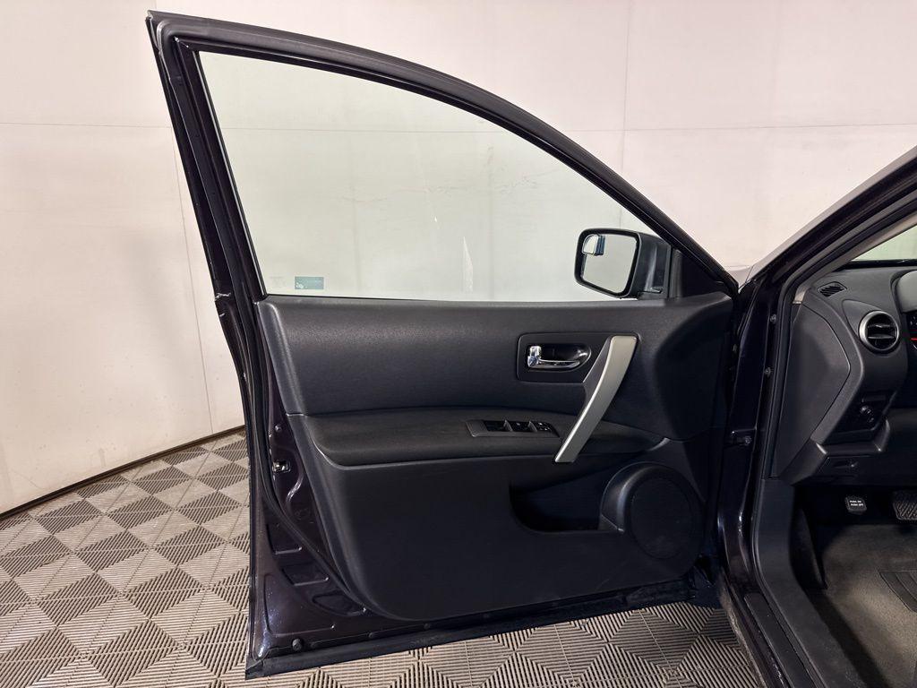 used 2013 Nissan Rogue car, priced at $8,072