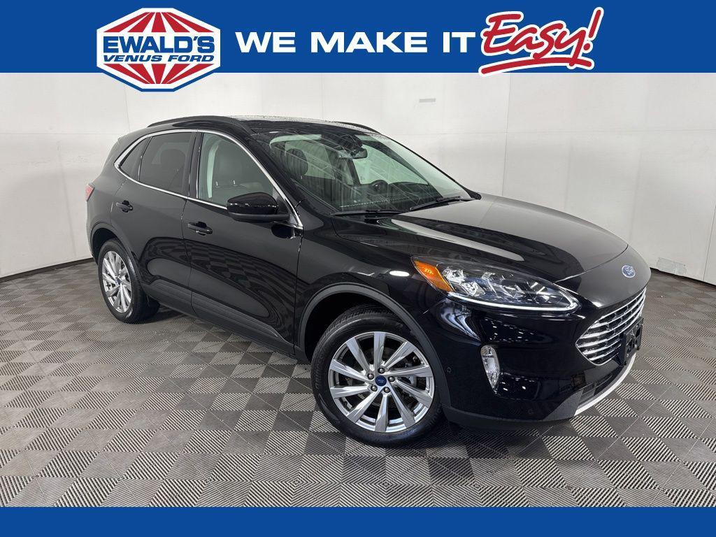 used 2022 Ford Escape car, priced at $24,156