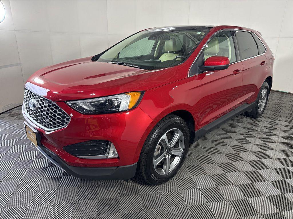 used 2024 Ford Edge car, priced at $28,025