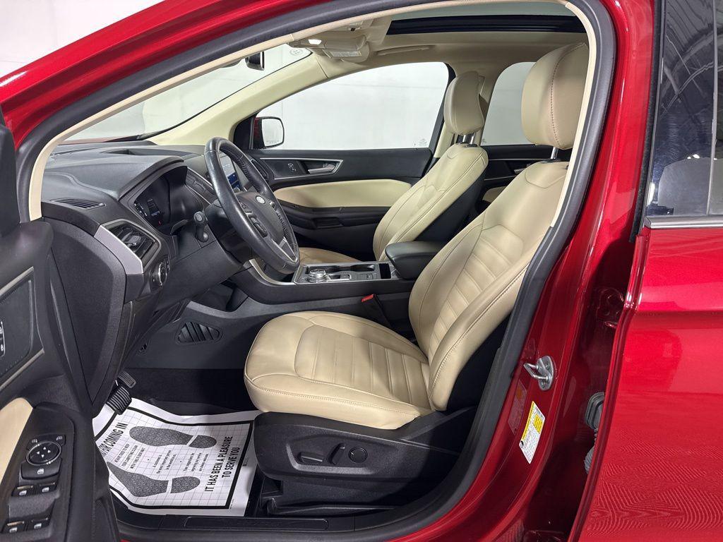 used 2024 Ford Edge car, priced at $28,025