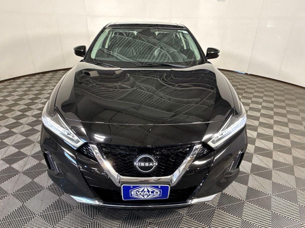 used 2023 Nissan Maxima car, priced at $23,756