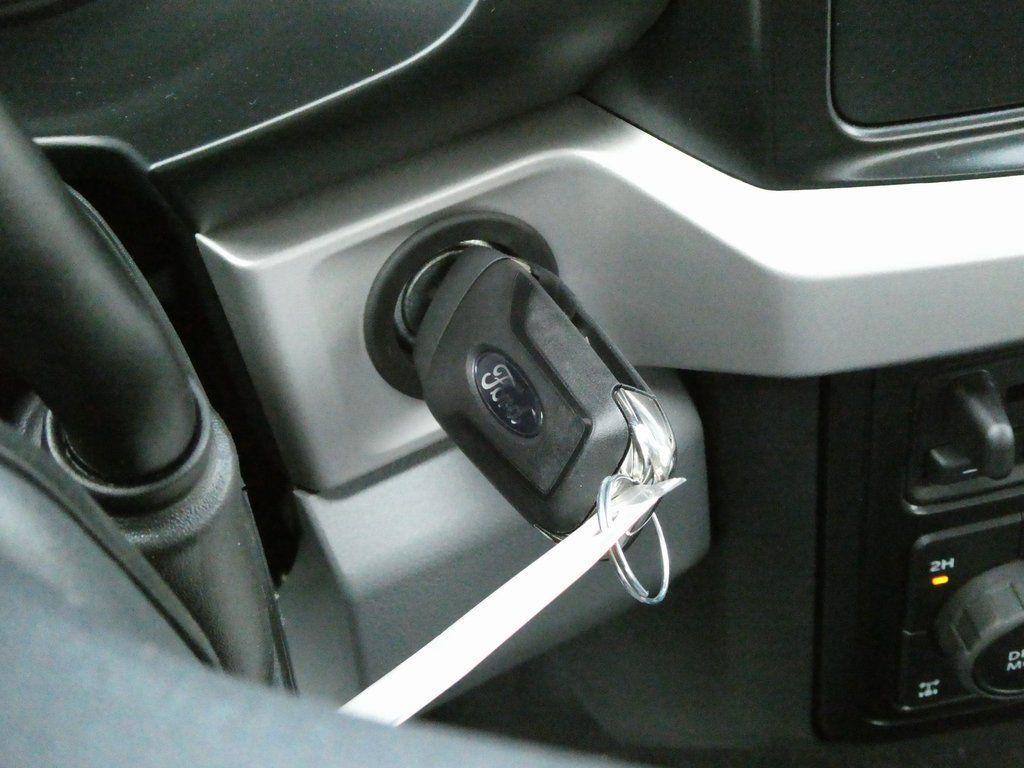 new 2025 Ford F-350 car, priced at $62,753