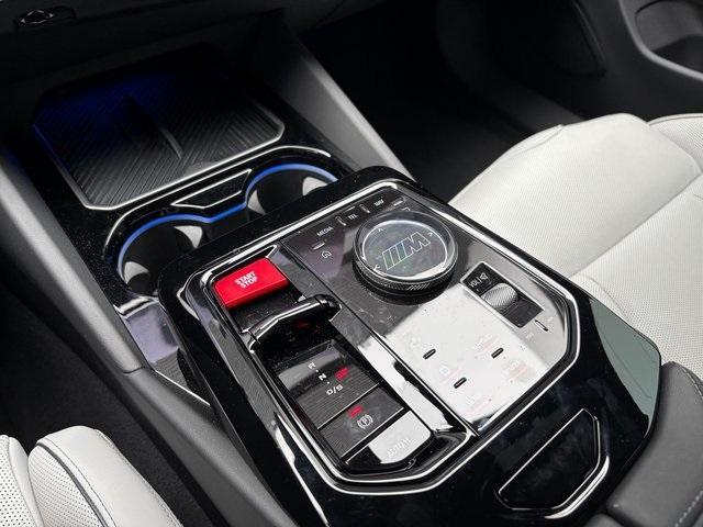 used 2025 BMW M5 car, priced at $115,489