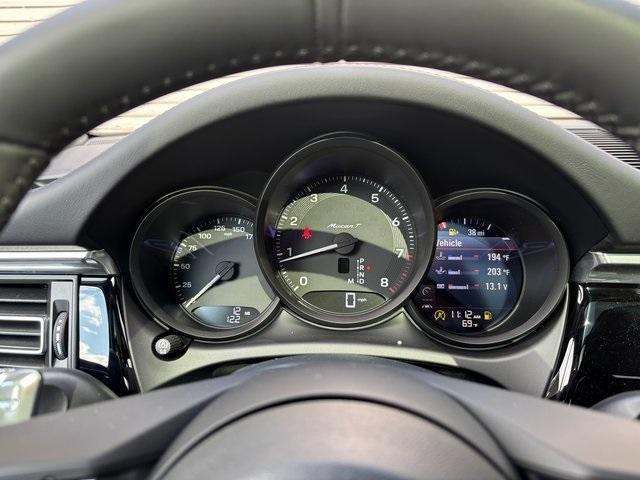 new 2026 Porsche Macan car