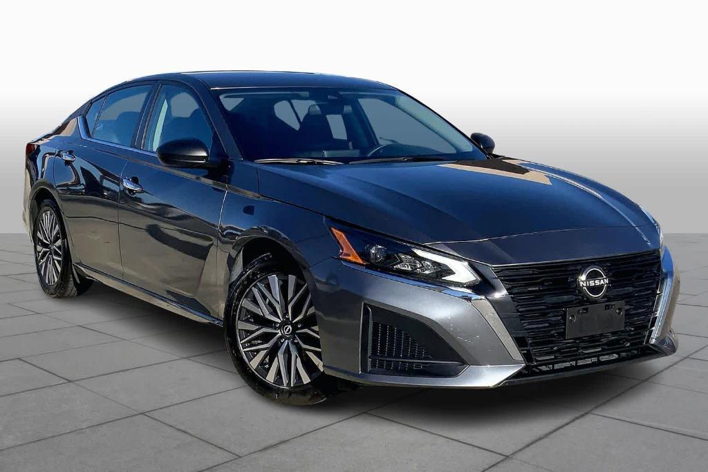 used 2024 Nissan Altima car, priced at $18,299