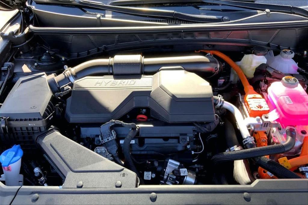 new 2026 Hyundai TUCSON Hybrid car, priced at $35,680