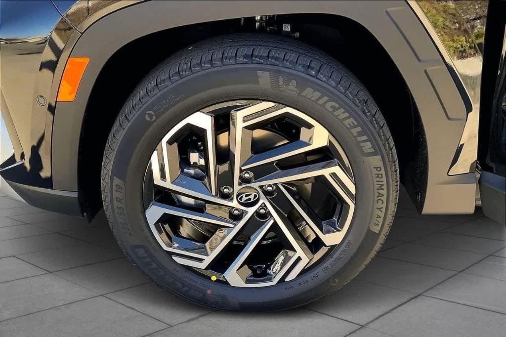 new 2026 Hyundai TUCSON Hybrid car, priced at $35,680