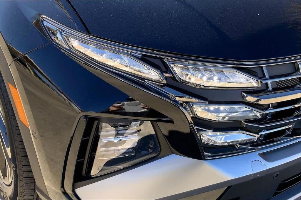 new 2026 Hyundai TUCSON Hybrid car, priced at $35,680