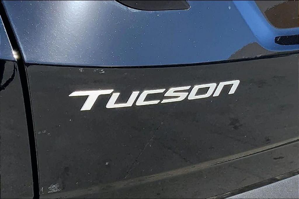 new 2026 Hyundai TUCSON Hybrid car, priced at $35,680