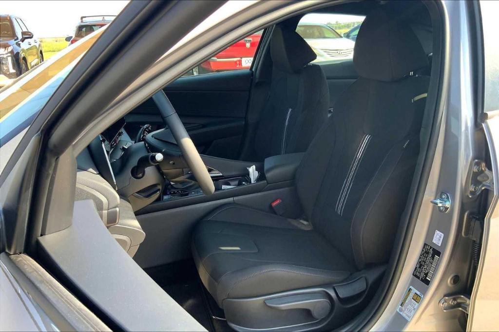 new 2025 Hyundai ELANTRA HEV car, priced at $22,550