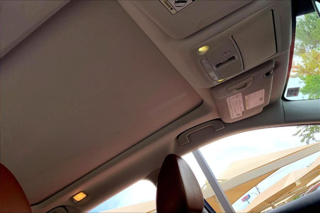 used 2018 Nissan Rogue car, priced at $17,492