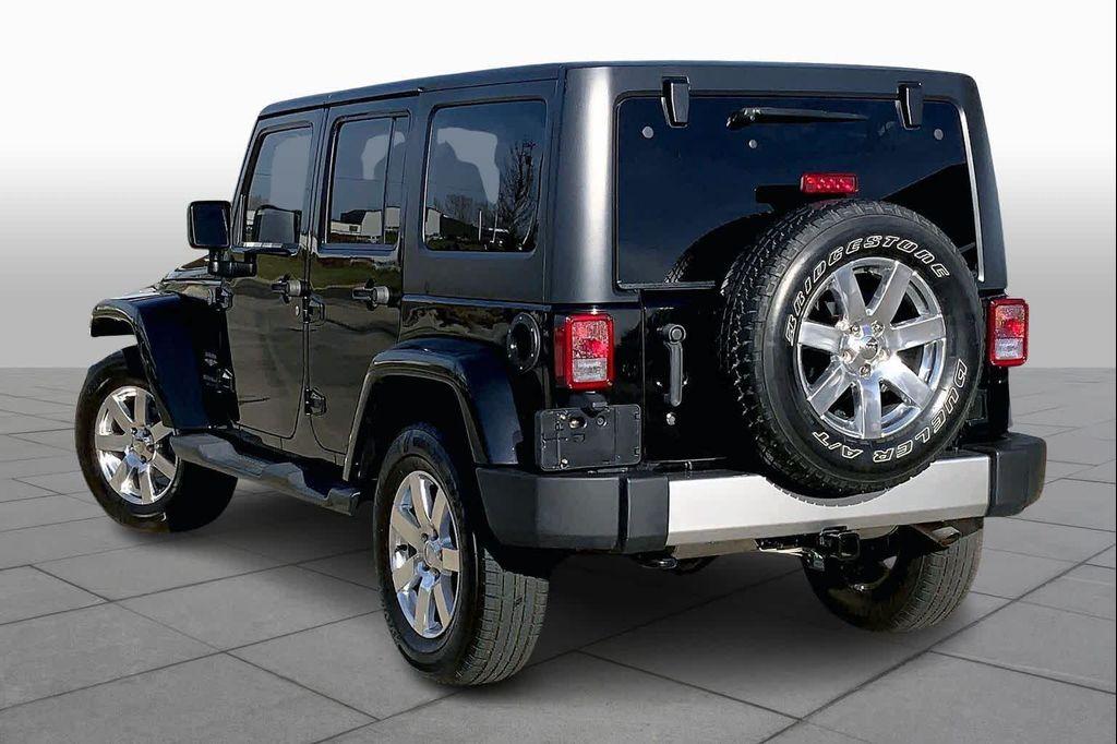 used 2015 Jeep Wrangler Unlimited car, priced at $18,390