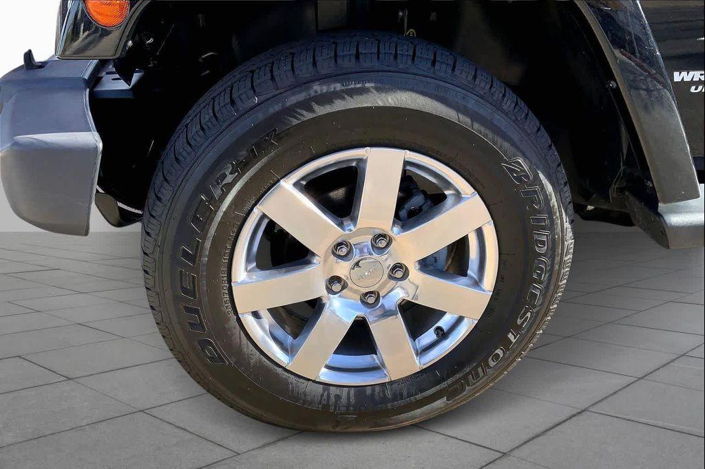 used 2015 Jeep Wrangler Unlimited car, priced at $18,390
