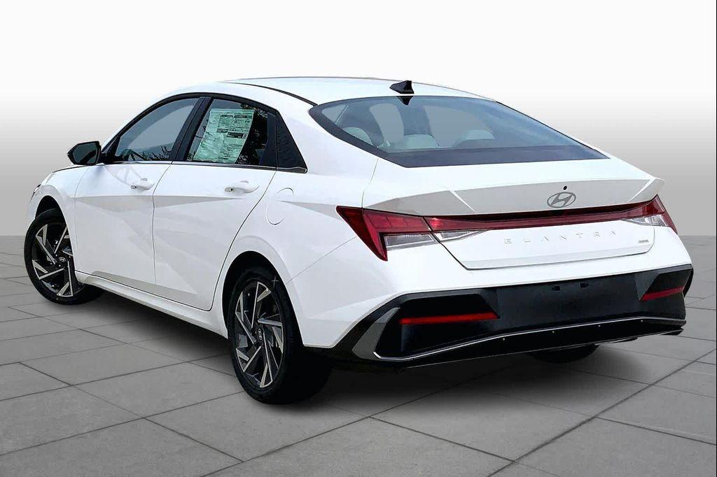 new 2026 Hyundai ELANTRA HEV car, priced at $31,191