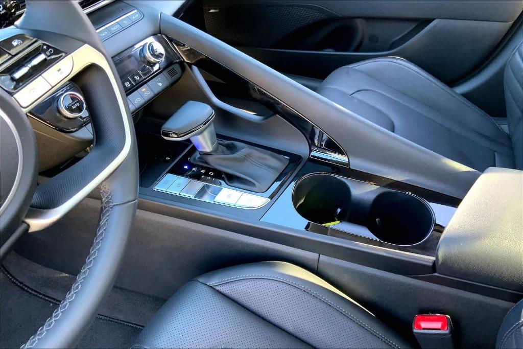 used 2025 Hyundai Elantra car, priced at $24,495