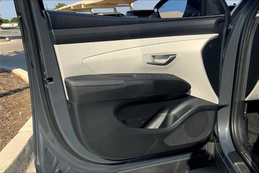 new 2026 Hyundai Tucson car, priced at $28,968