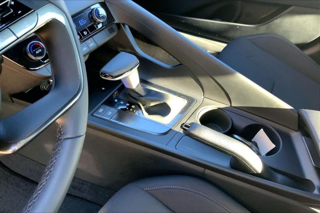 new 2026 Hyundai Elantra car, priced at $19,789
