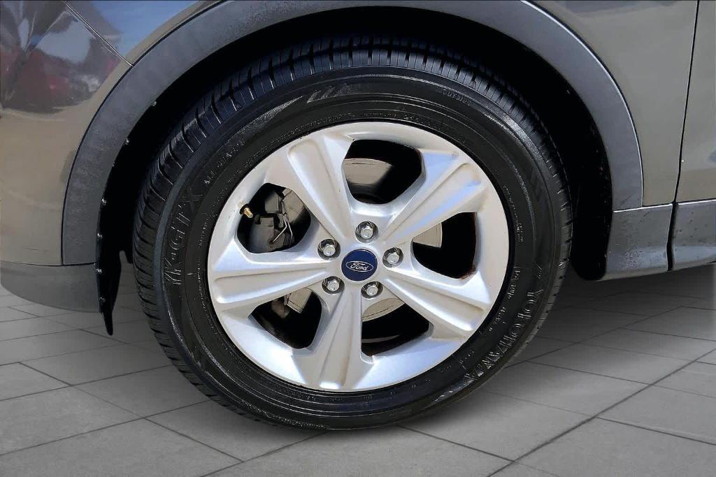 used 2015 Ford Escape car, priced at $6,981
