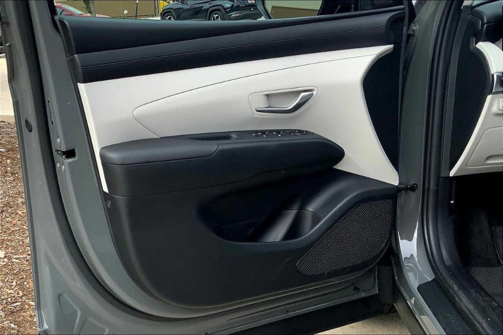 new 2026 Hyundai Tucson car, priced at $27,128