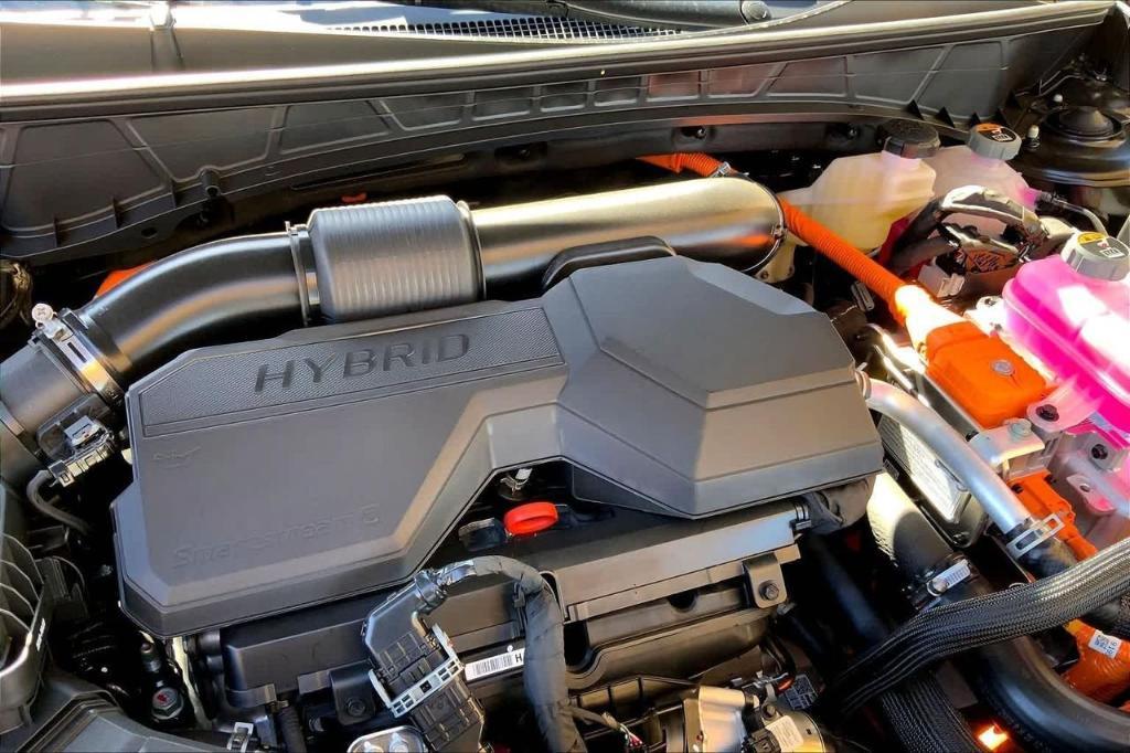 new 2026 Hyundai TUCSON Hybrid car, priced at $27,792