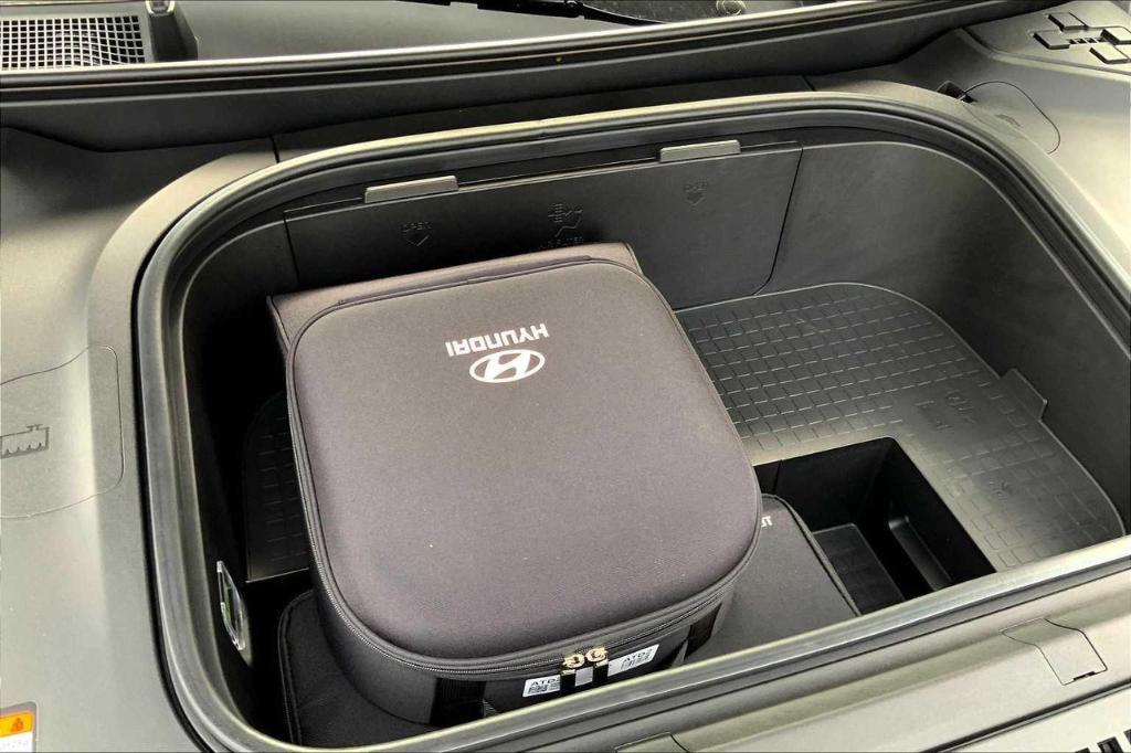 new 2026 Hyundai IONIQ 9 car, priced at $60,122