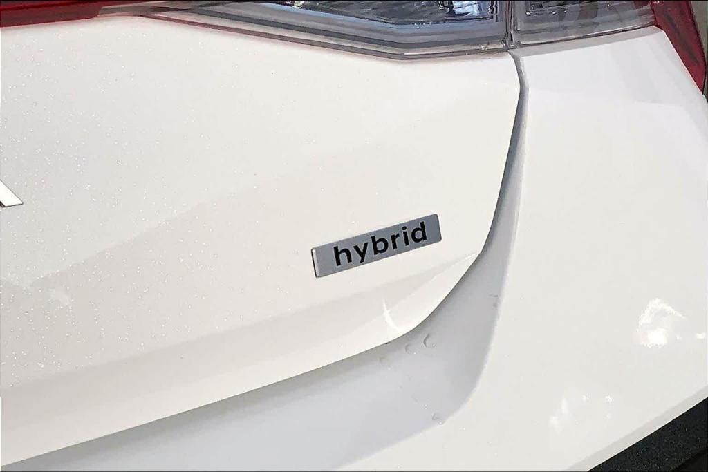 used 2025 Hyundai ELANTRA HEV car, priced at $24,917
