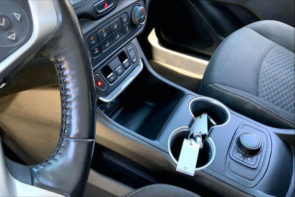 used 2020 GMC Terrain car, priced at $17,190