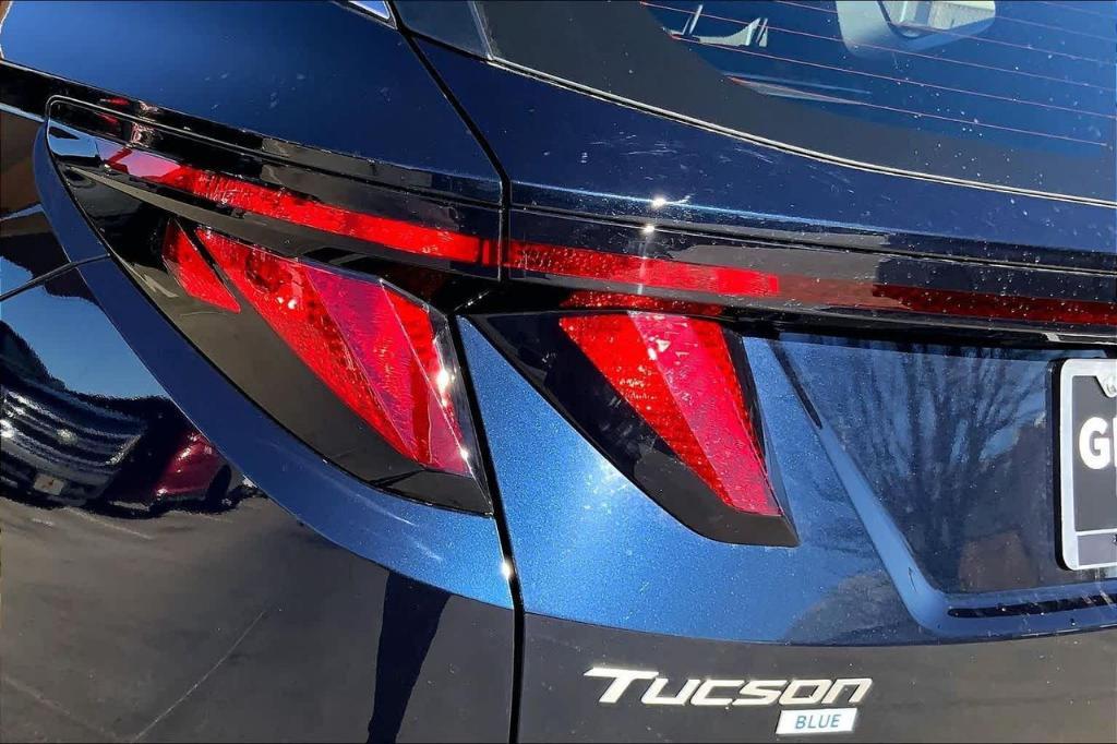 new 2026 Hyundai TUCSON Hybrid car, priced at $31,131