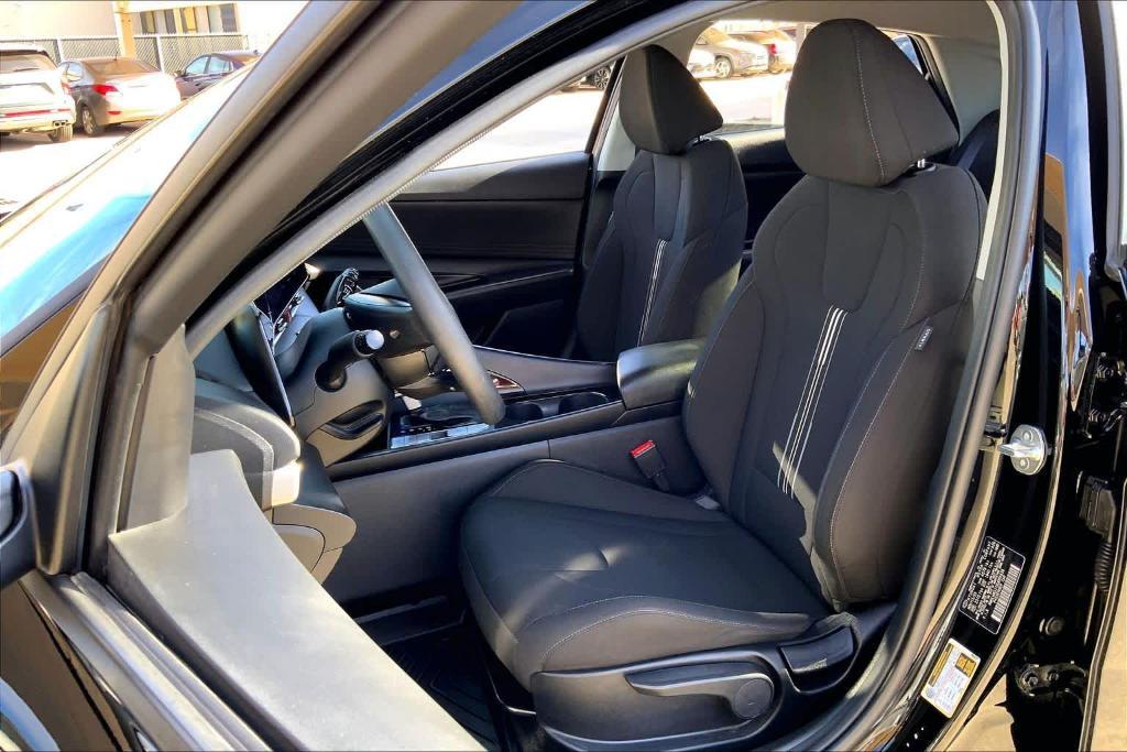 used 2024 Hyundai ELANTRA HEV car, priced at $20,821