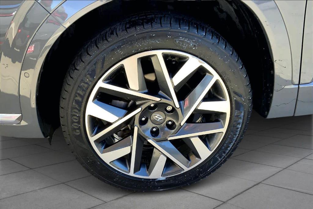 used 2023 Hyundai Santa Fe car, priced at $19,771