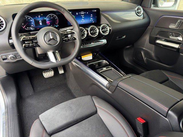 new 2025 Mercedes-Benz GLA 250 car, priced at $50,450