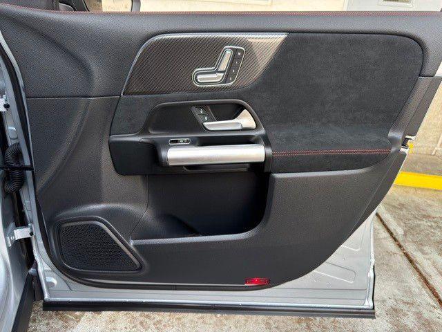 new 2025 Mercedes-Benz GLA 250 car, priced at $50,450