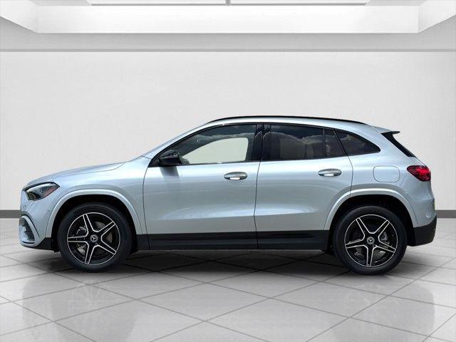 new 2025 Mercedes-Benz GLA 250 car, priced at $50,450