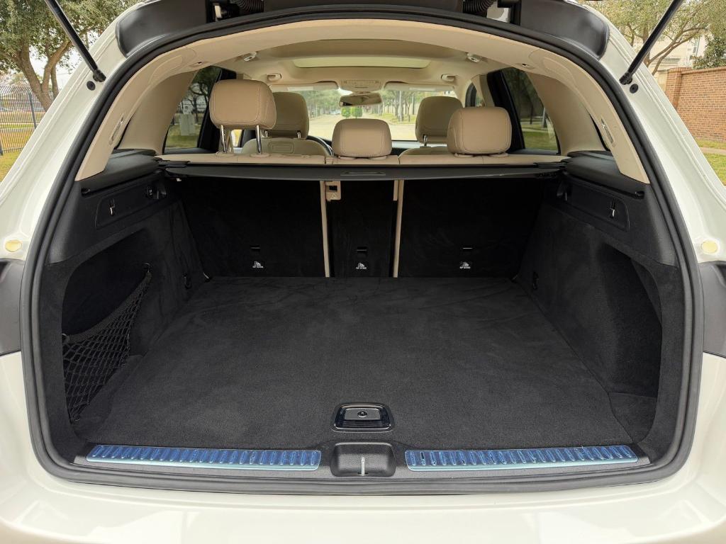 used 2018 Mercedes-Benz GLC 300 car, priced at $13,440