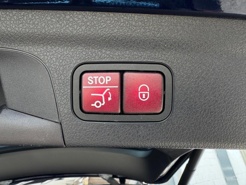 used 2020 Mercedes-Benz GLE 450 car, priced at $36,880