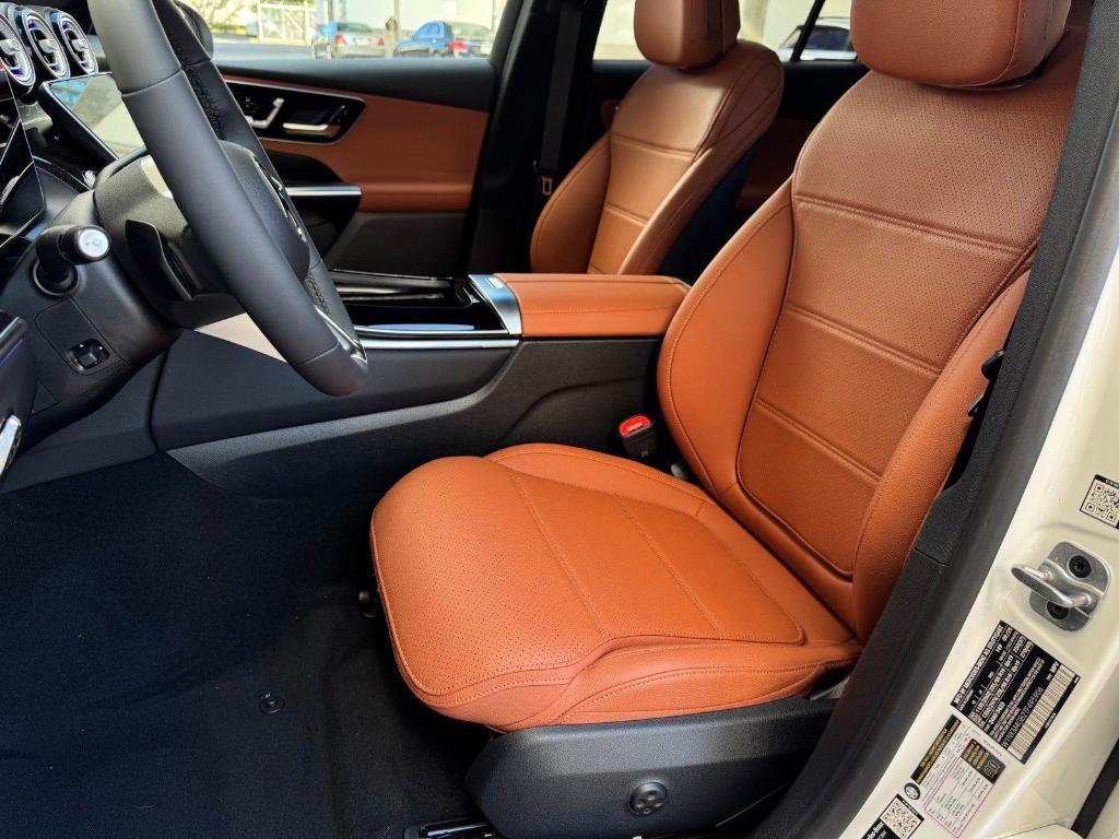 new 2026 Mercedes-Benz GLC 300 car, priced at $57,085