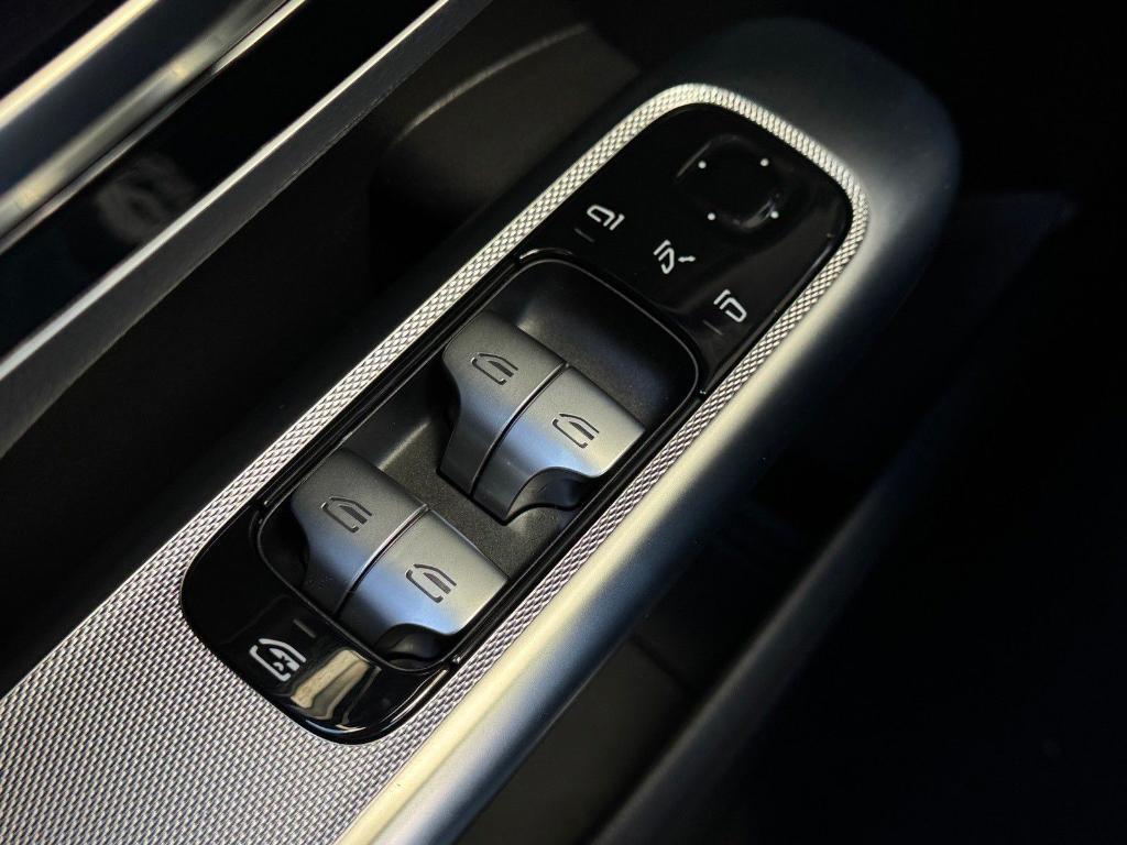 new 2026 Mercedes-Benz GLC 300 car, priced at $54,510