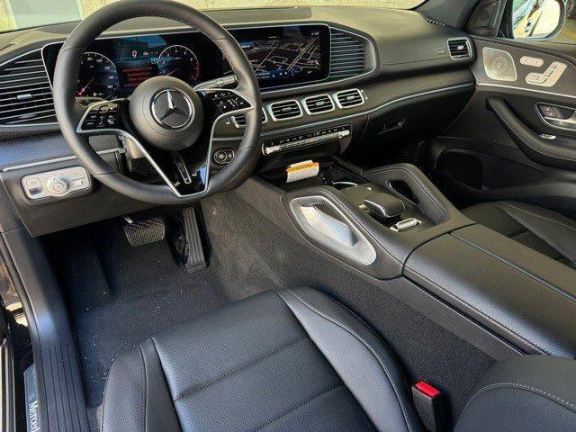 new 2025 Mercedes-Benz GLS 450 car, priced at $86,945