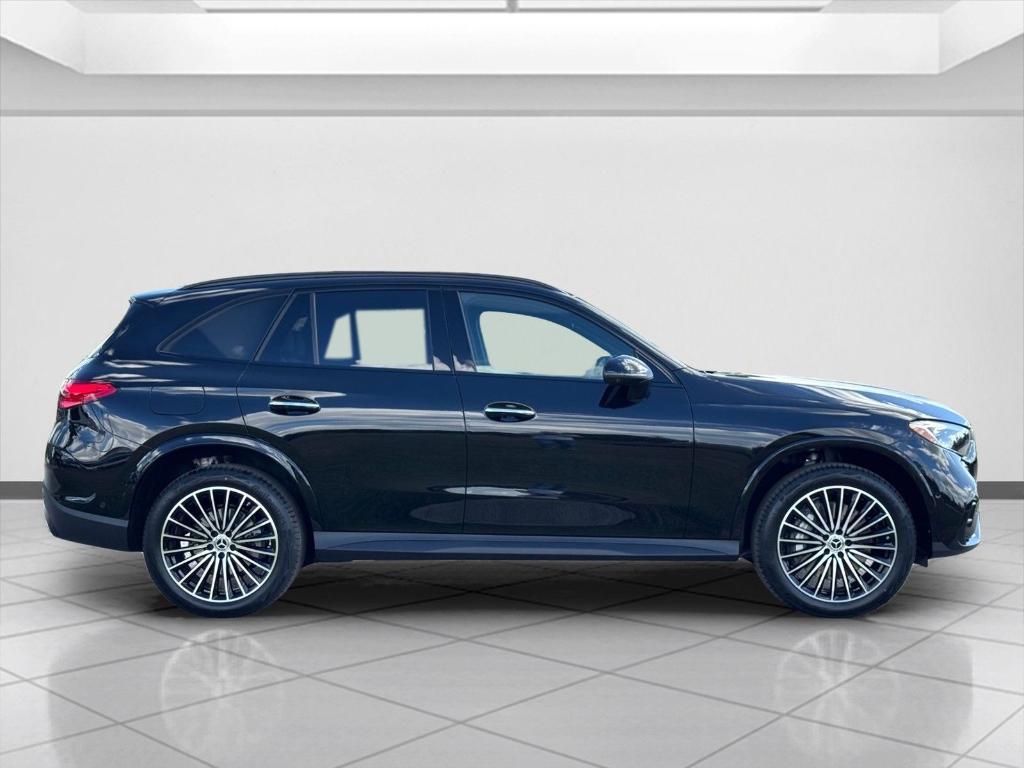 new 2026 Mercedes-Benz GLC 300 car, priced at $58,885
