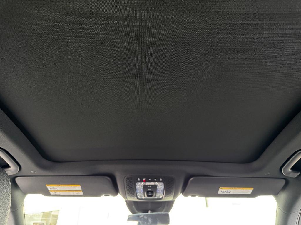 new 2026 Mercedes-Benz GLE 350 car, priced at $71,550