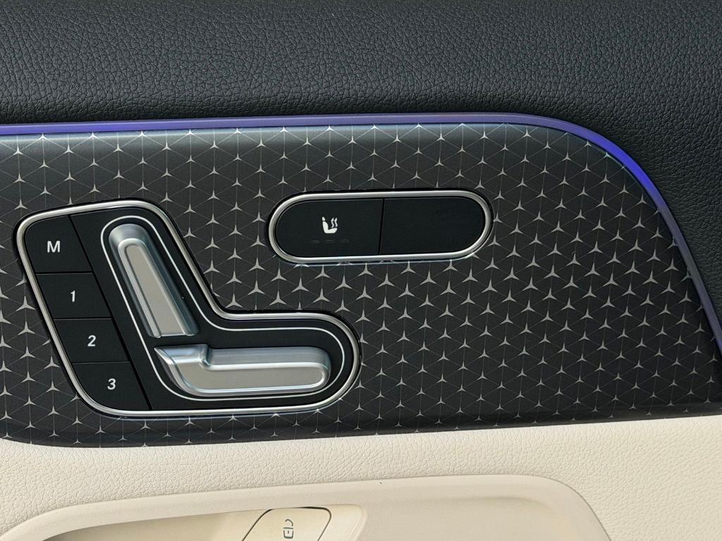 new 2026 Mercedes-Benz GLA 250 car, priced at $47,795