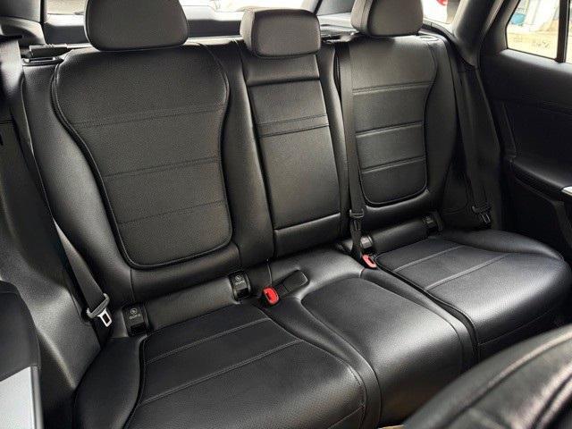 new 2025 Mercedes-Benz GLC 350e car, priced at $62,750