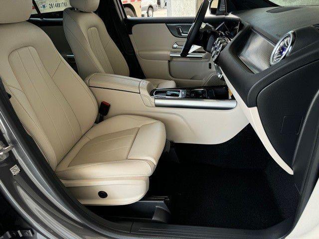 used 2025 Mercedes-Benz GLA 250 car, priced at $39,880