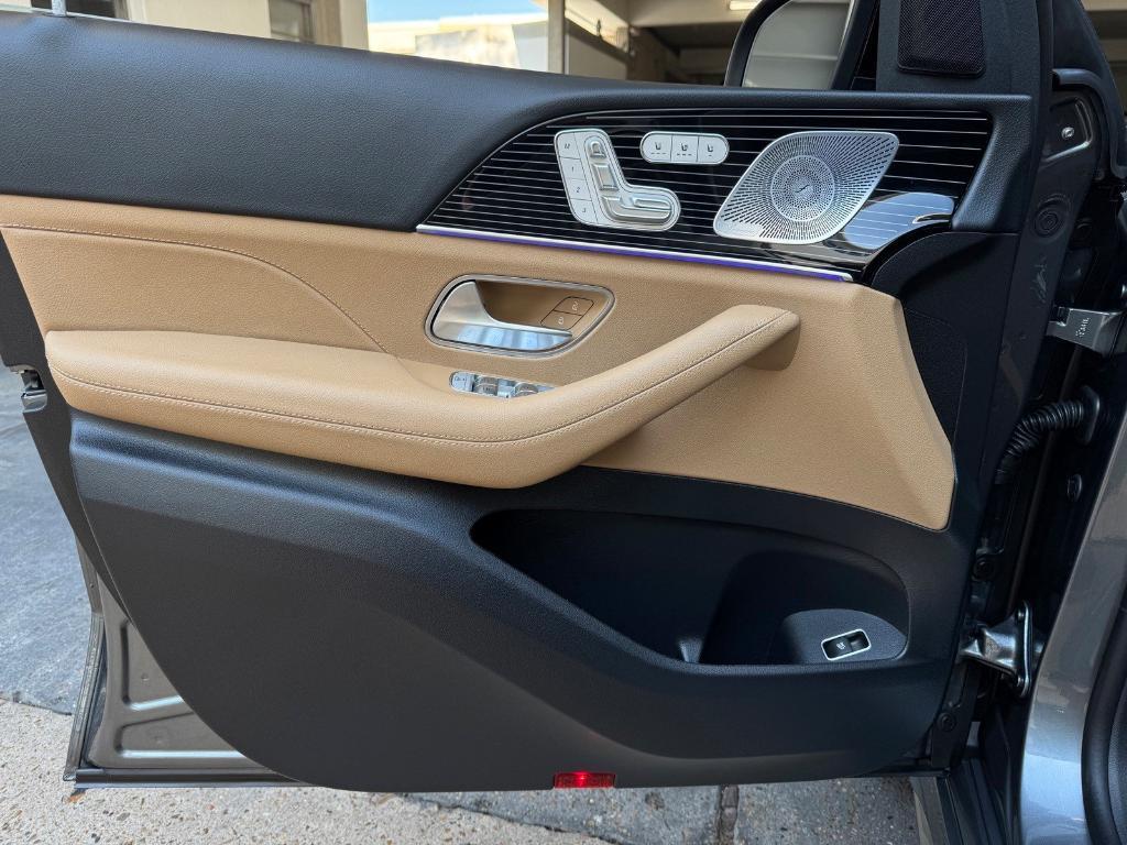 new 2026 Mercedes-Benz GLE 450 car, priced at $83,620